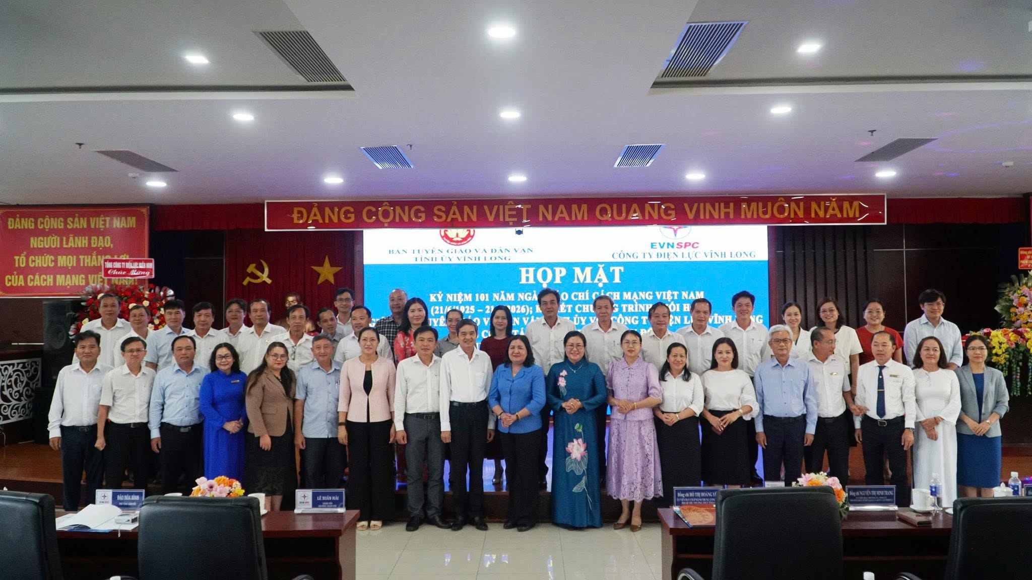 Vĩnh Long chung tay lan tỏa văn hóa sử dụng điện an toàn, tiết kiệm vì sự phát triển bền vững