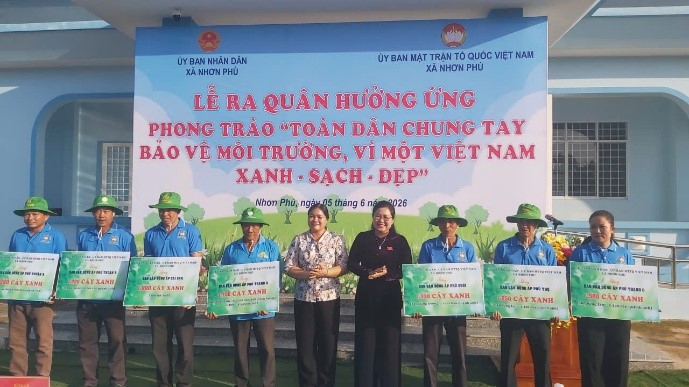 Nhơn Nhú phát huy sức dân chung tay bảo vệ môi trường, nâng cao chất lượng nông thôn mới 